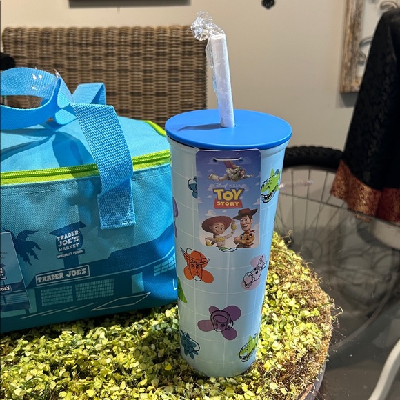 Toy Story Themed Tumbler and Trader Joe’s Insulated Lunch Bag Set NWT - Picture 5 of 6